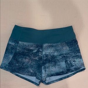 Lululemon speed up shorts 4” *NEVER WORN